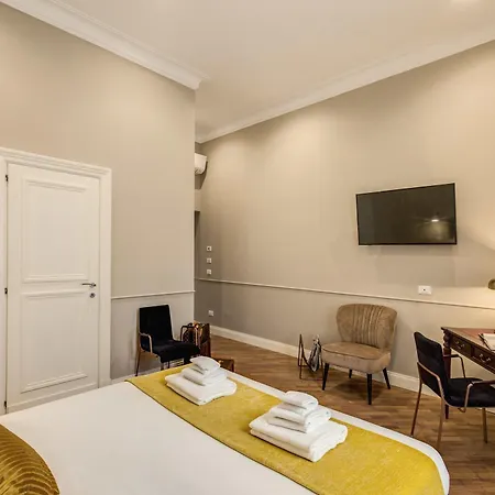 Charme Spagna Boutique Hotel 3*