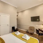 Charme Spagna Boutique ホテル 3*