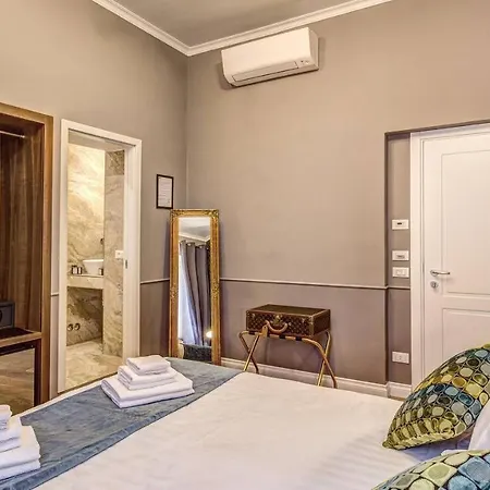 Charme Spagna Boutique Rome