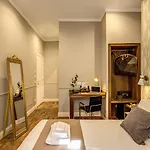 호텔 Charme Spagna Boutique 3*