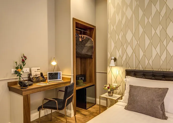 Charme Spagna Boutique Roma