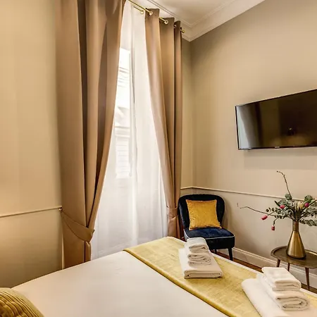 Otel Charme Spagna Boutique 3*